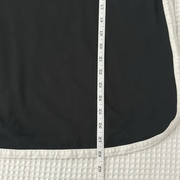 J. Jill Fit Black and White Progress Color Block Tunic Top Size M - Picture 7 of 11